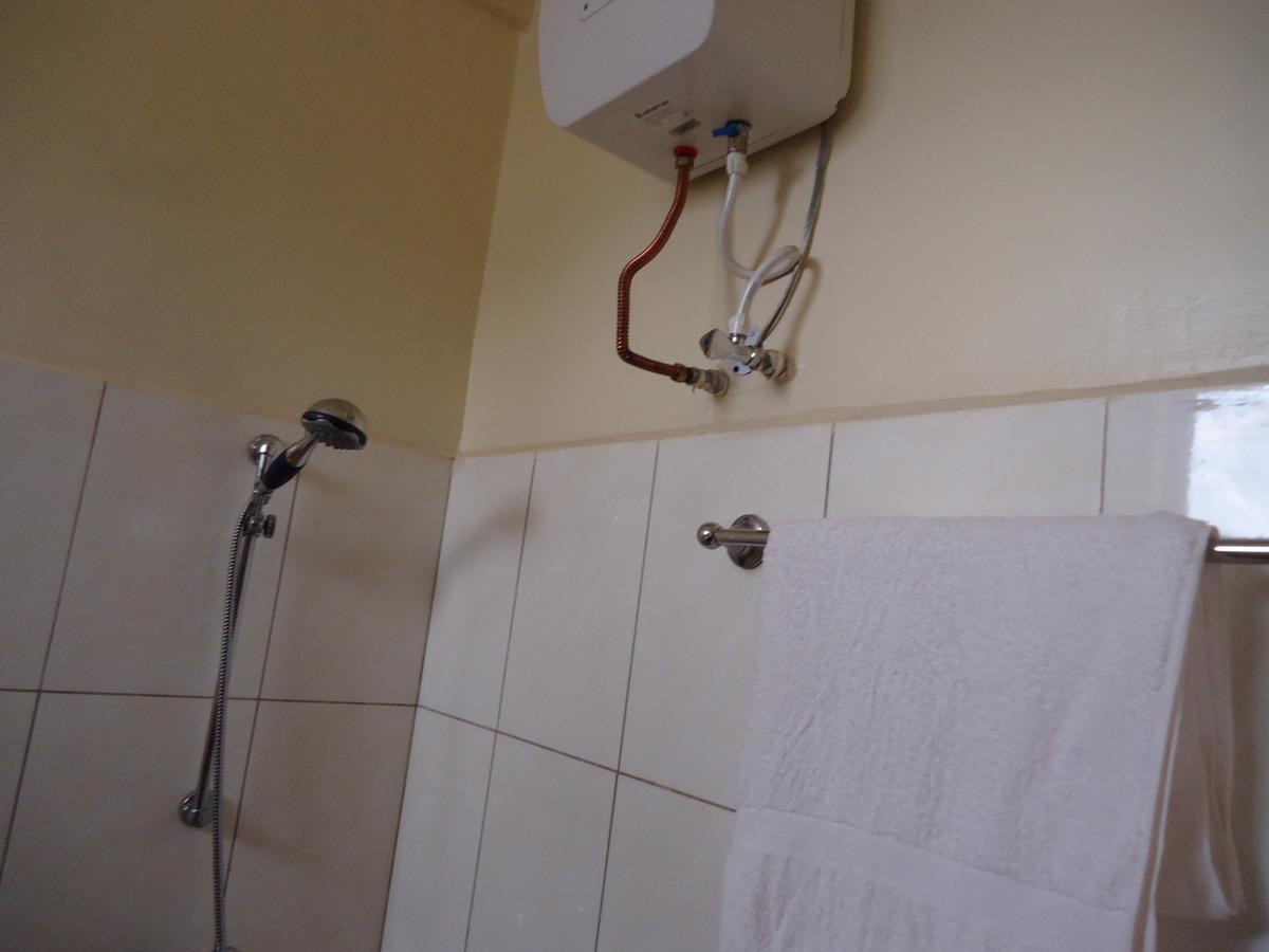 Snow View Hotel Boma la Ngombe Εξωτερικό φωτογραφία