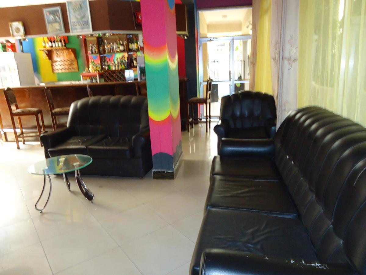 Snow View Hotel Boma la Ngombe Εξωτερικό φωτογραφία