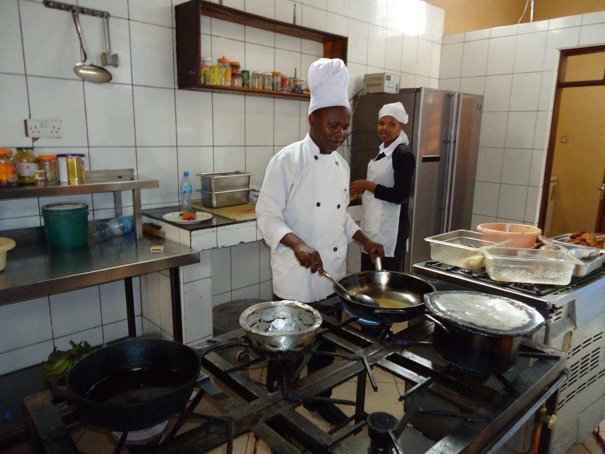 Snow View Hotel Boma la Ngombe Εξωτερικό φωτογραφία