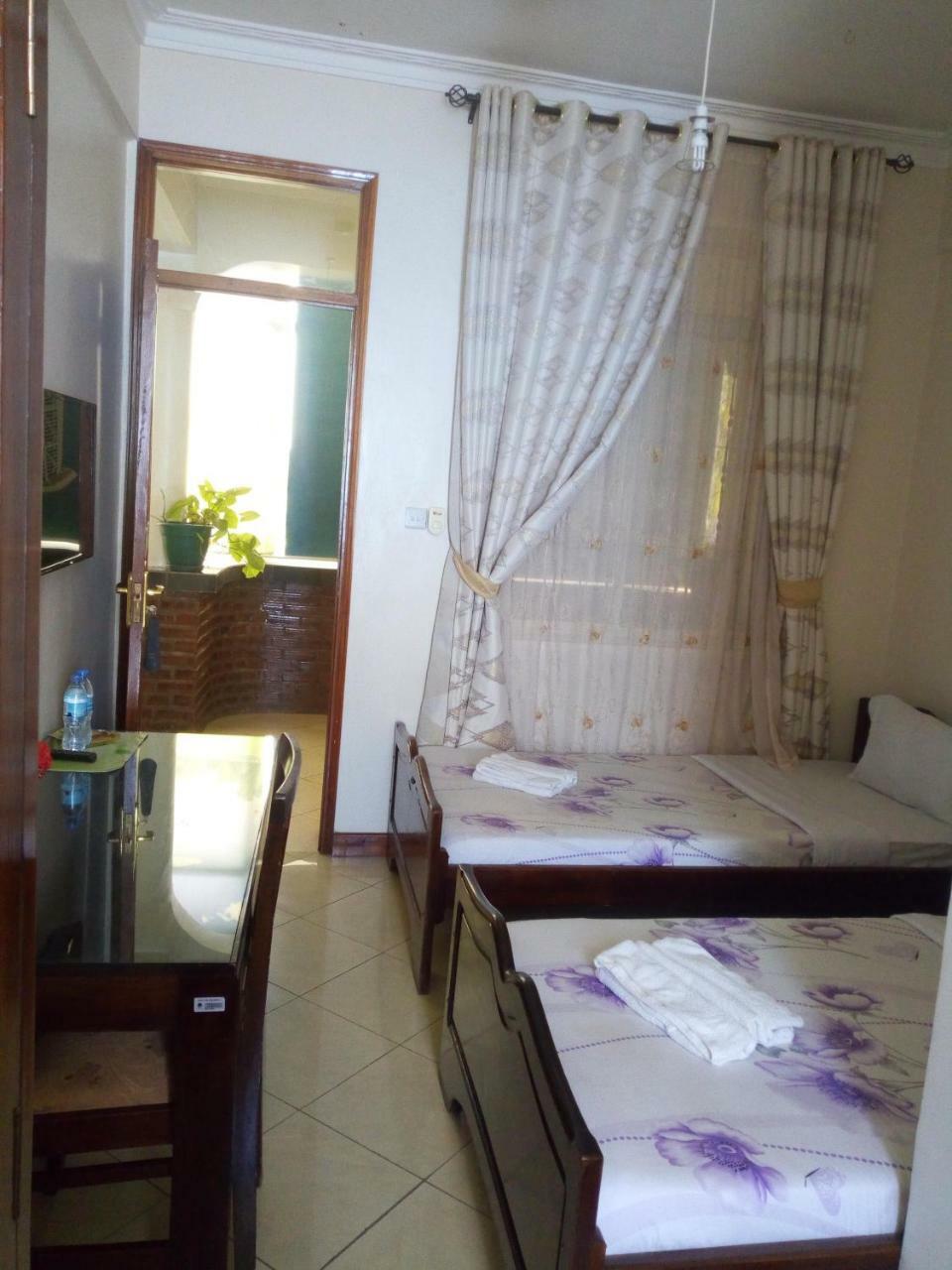 Snow View Hotel Boma la Ngombe Εξωτερικό φωτογραφία