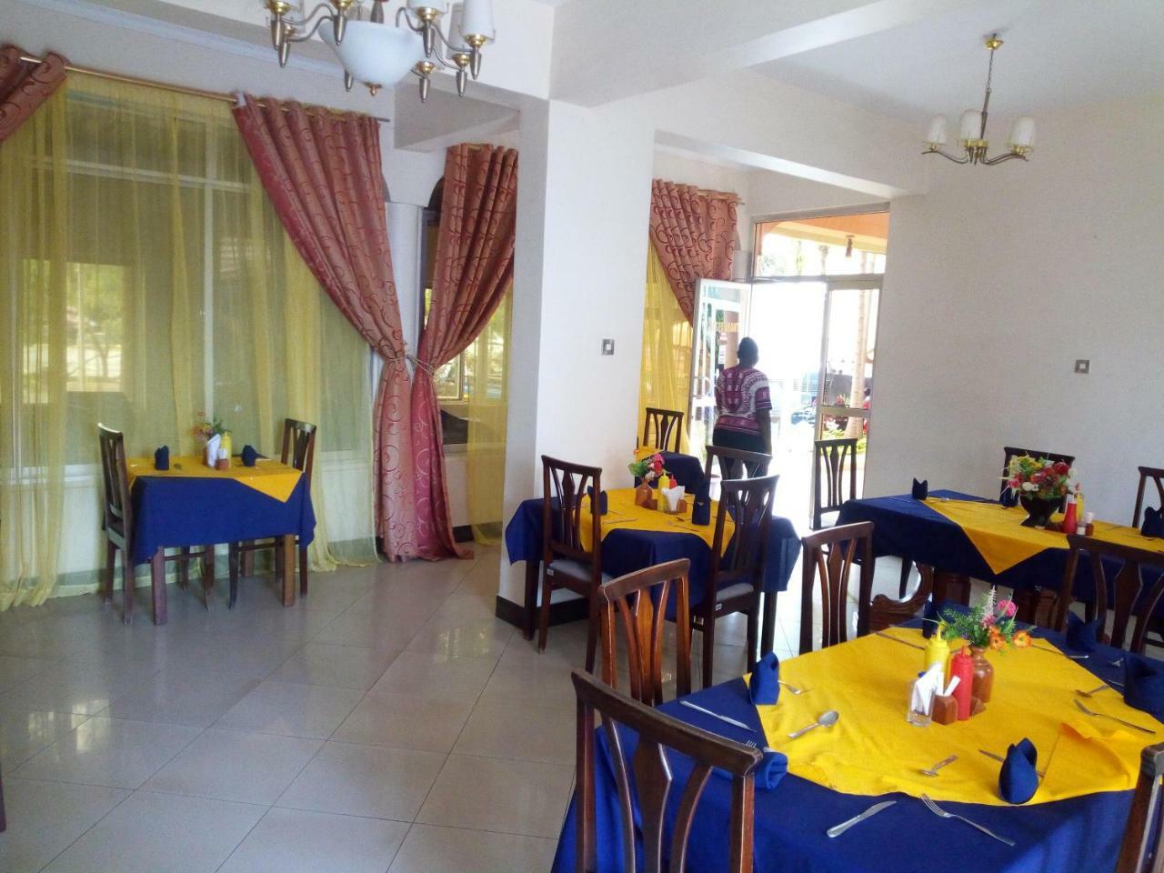 Snow View Hotel Boma la Ngombe Εξωτερικό φωτογραφία